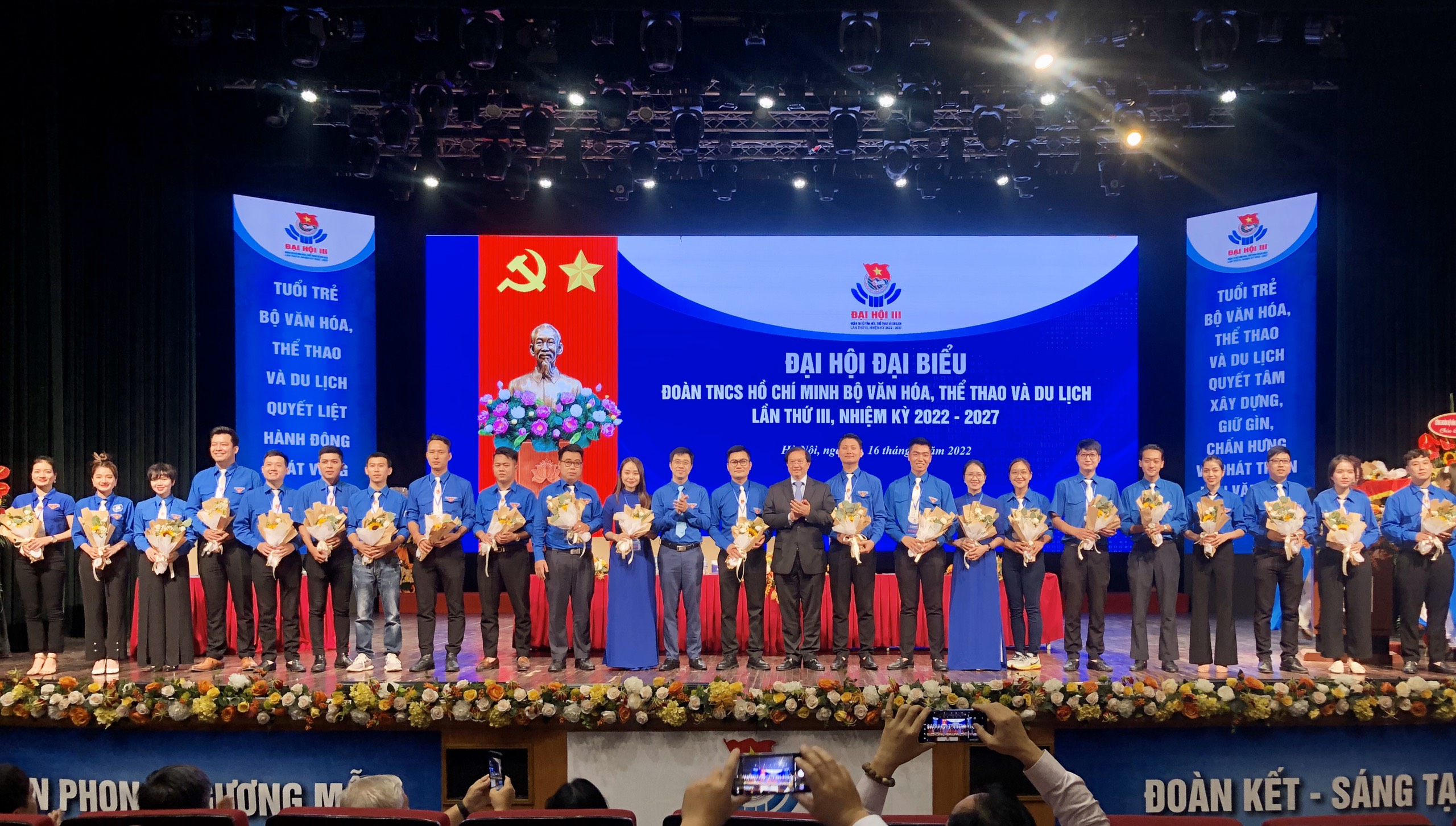 Ban Chấp hành Đoàn TNCS Hồ Chí Minh Bộ VHTTDL khóa III, nhiệm kỳ 2022-2027 ra mắt tại Đại hội